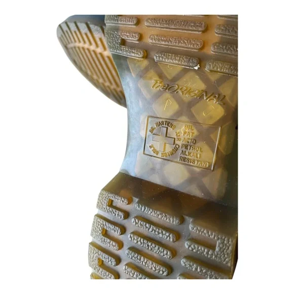 Doc Martens The Original Adrian Snaffle Smooth Black Leather Kiltie Loafers UK 7 - Picture 5 of 7